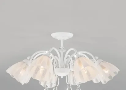 Потолочная люстра Eurosvet Floranse 30155/8 белый